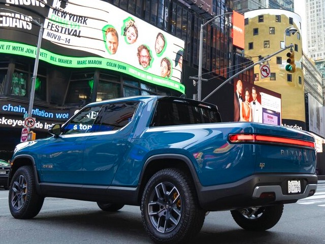 Report: New Yorkers Reluctant to Buy Electric Vehicles as City Pushes ‘Carbon Neutrality’