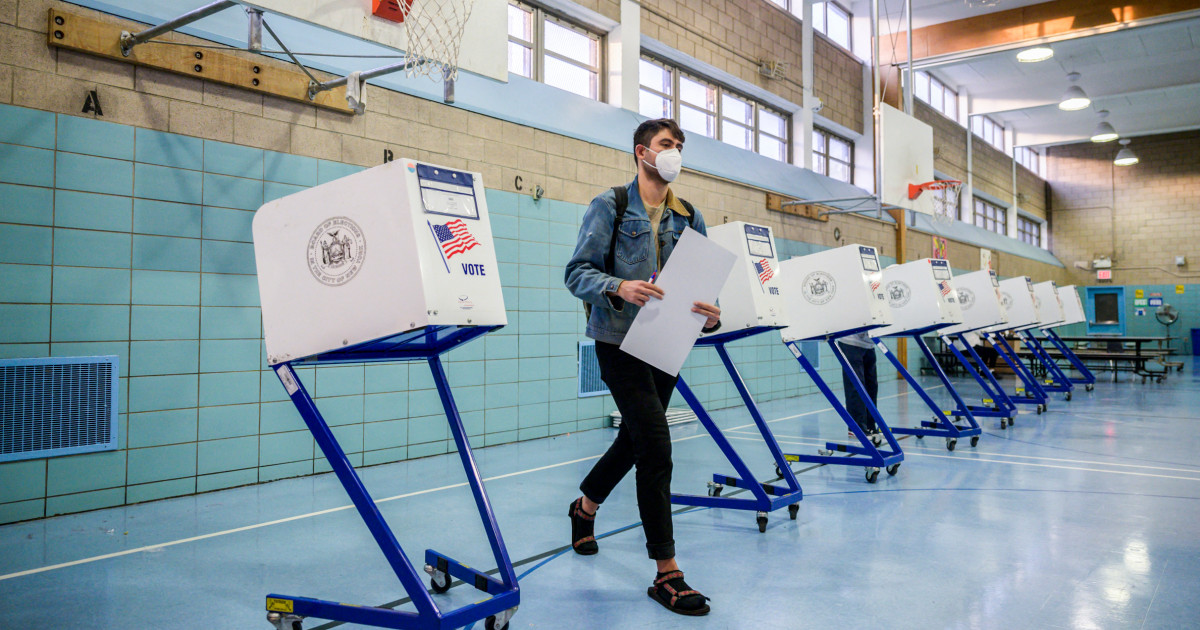 Judge says NYC can’t let noncitizens vote in city elections
