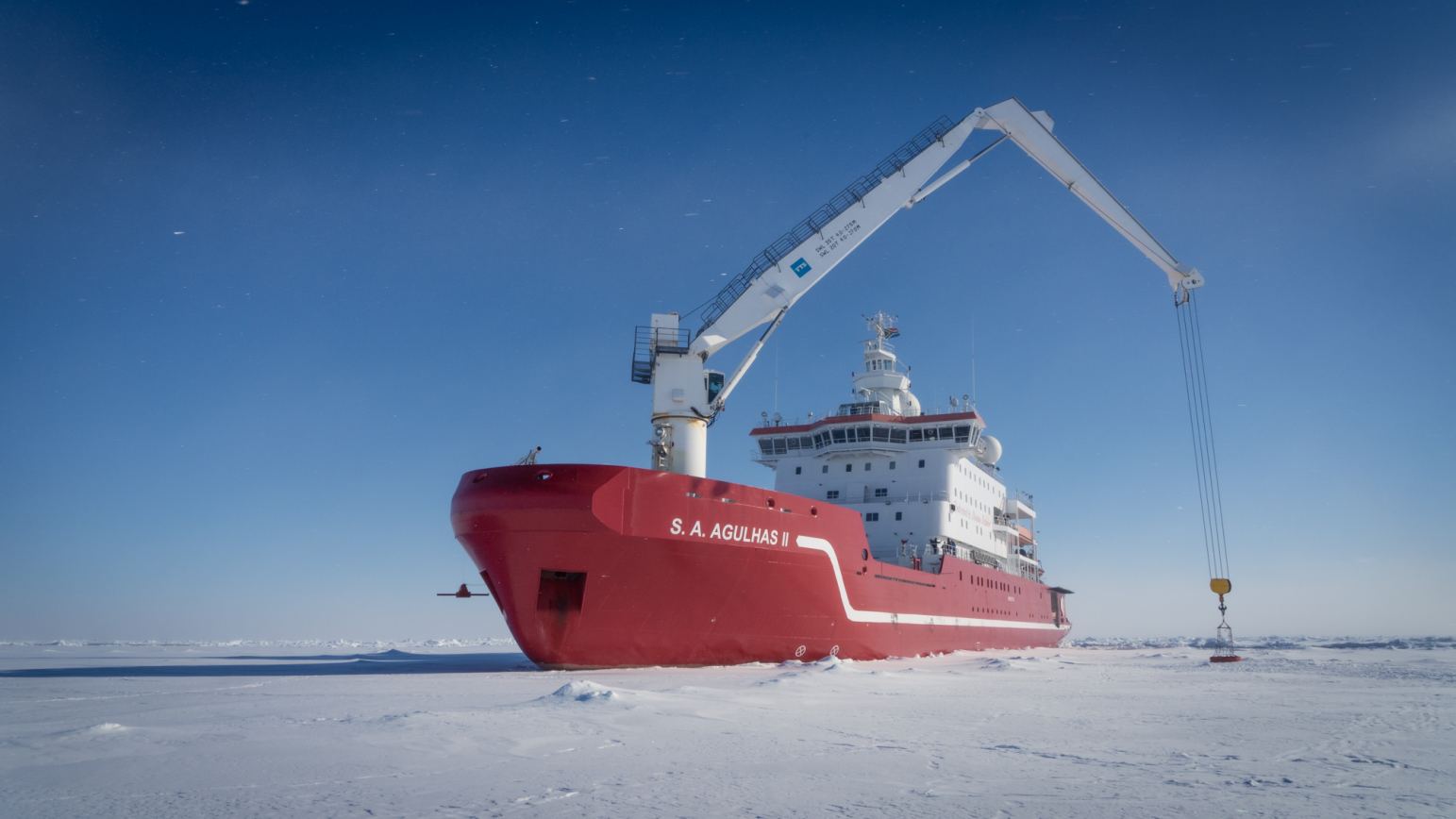 Reach the World to Honor the Endurance22 Expedition with the 2022 Cronkite Award Tonight