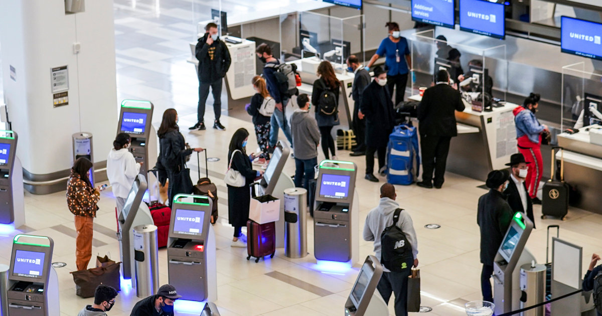 FAA warns of Monday night flight delays in New York City area due to staffing issues