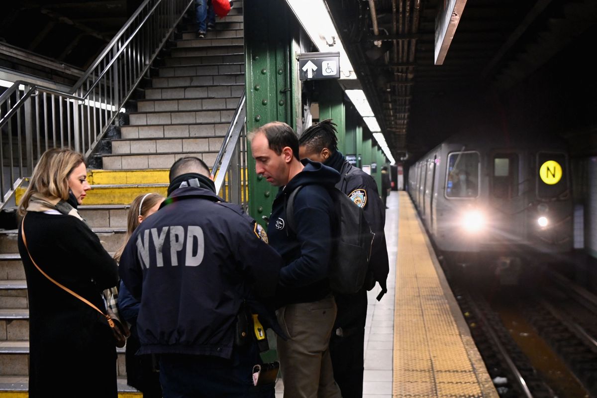 NYC Subway Crime Jumps 30%, Defying Surge in Police Patrols