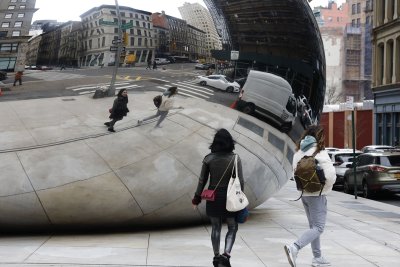 New York City unveils its own ‘Bean’ sculpture