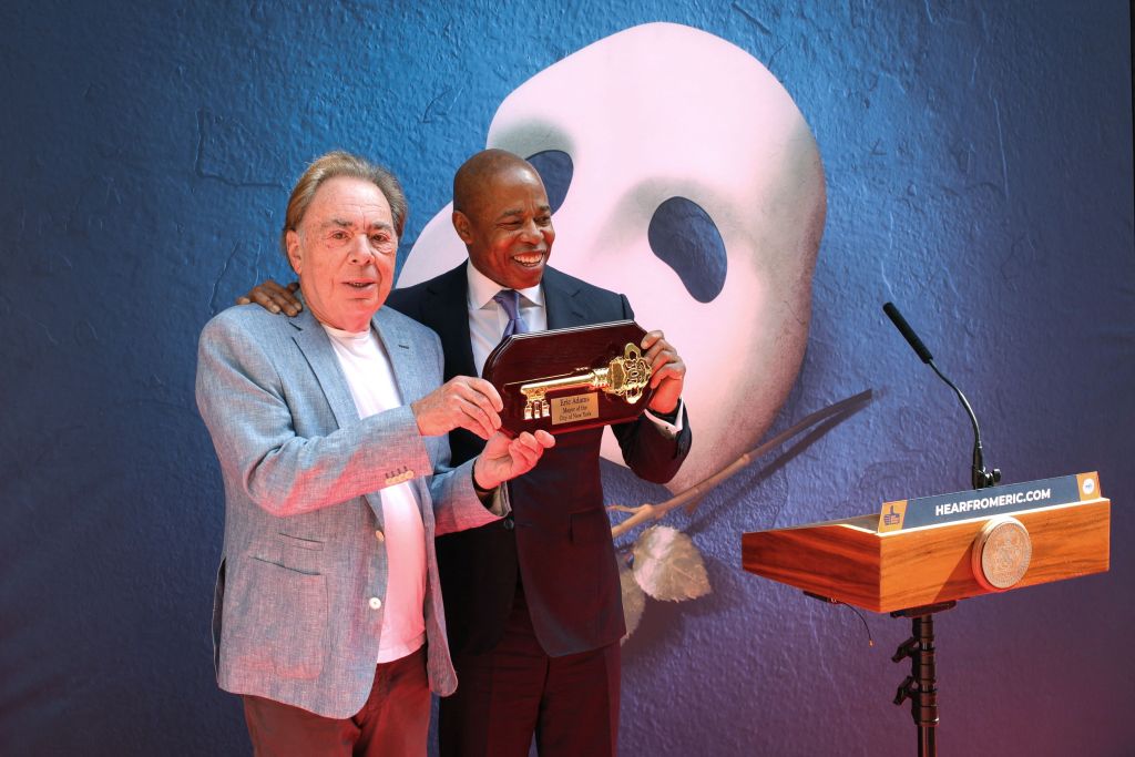 Andrew Lloyd Webber given key to NYC ahead of ‘Phantom of the Opera’ ending 35-year Broadway run