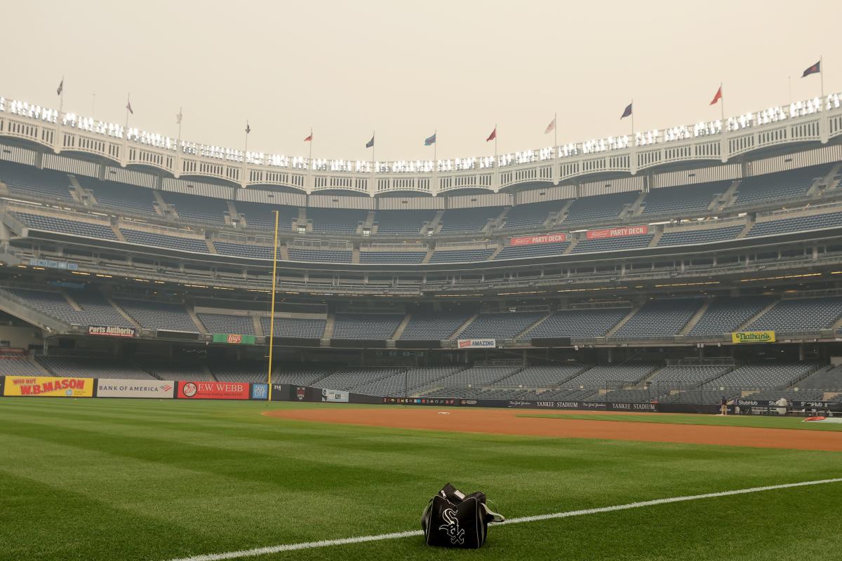 Will the Yankees play today? MLB will have to decide whether to postpone due to air quality