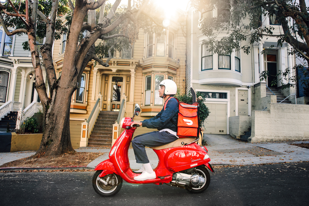 DoorDash offers delivery workers hourly rate, but there’s a catch
