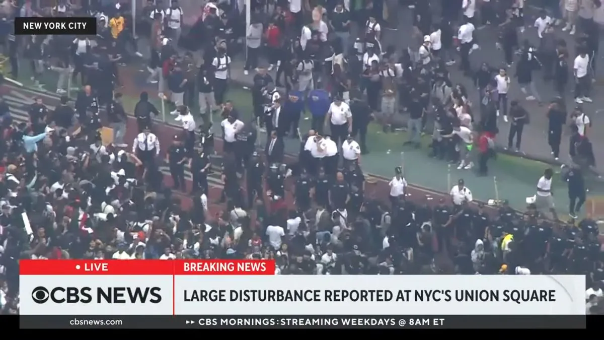 Streamer taken into custody after New York giveaway event gets chaotic