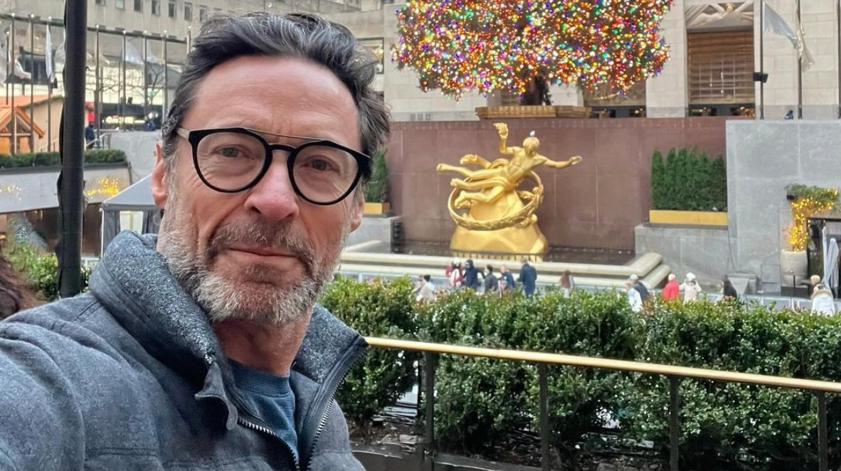 Hugh Jackman scolded by security for getting too close to Rockefeller Center Christmas Tree