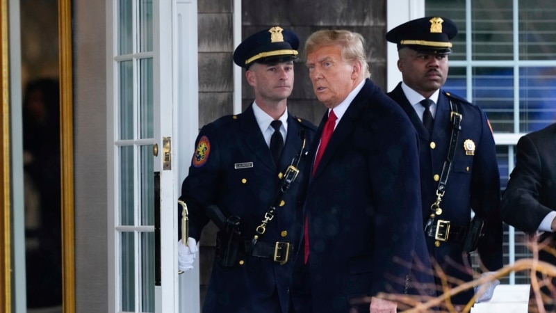 At Police Officer’s Wake, Trump Seeks Contrast With Biden on Crime