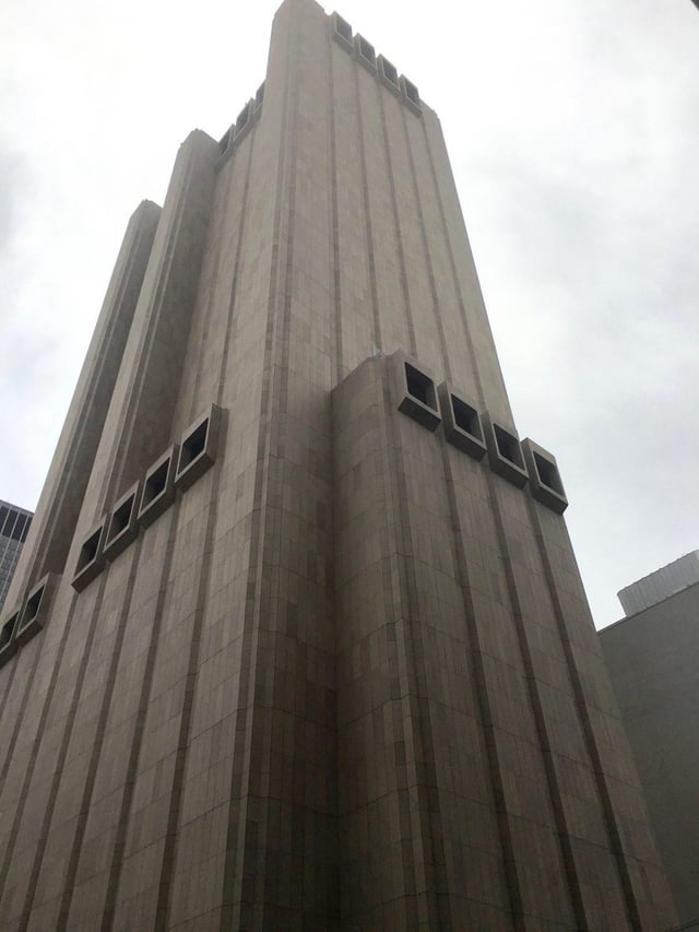 550 foot tall building with no windows in lower Manhattan, New York City