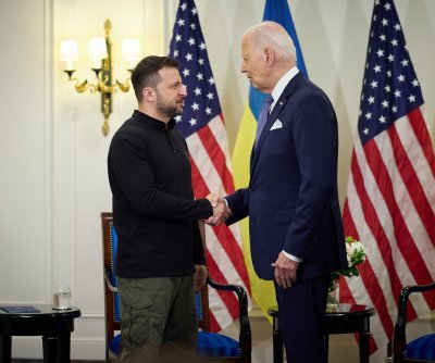 U.S. unveils $375M weapons package for Ukraine ahead of Zelensky’s White House visit