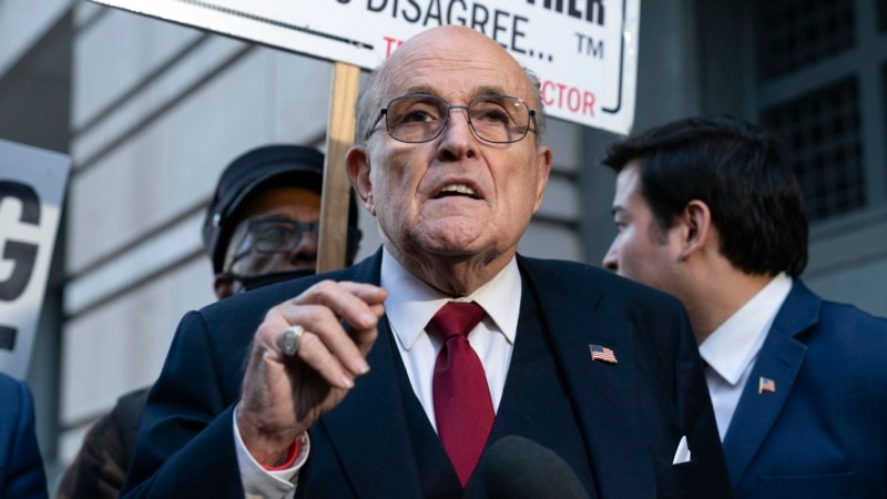 Giuliani ordered to turn over NYC apartment, 26 watches to Georgia election workers