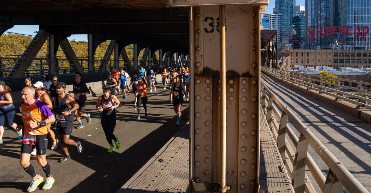 Why everyone you know is running a marathon