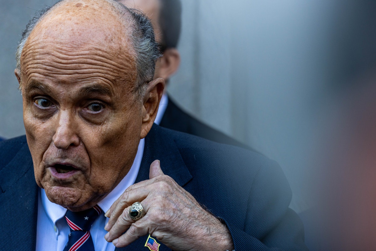 Broke Rudy Giuliani Whines He Can’t Hire a Single Lawyer