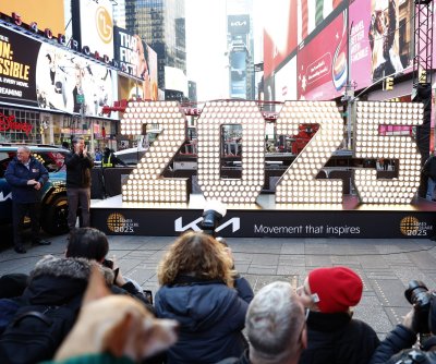 ‘2025’ arrives early in New York City as lighted NYE numerals go on display