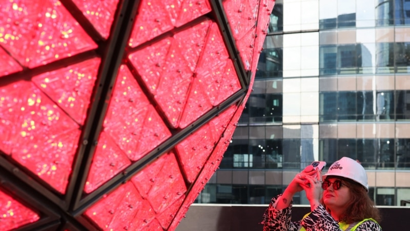 Times Square ball takes final test for New Year’s Eve