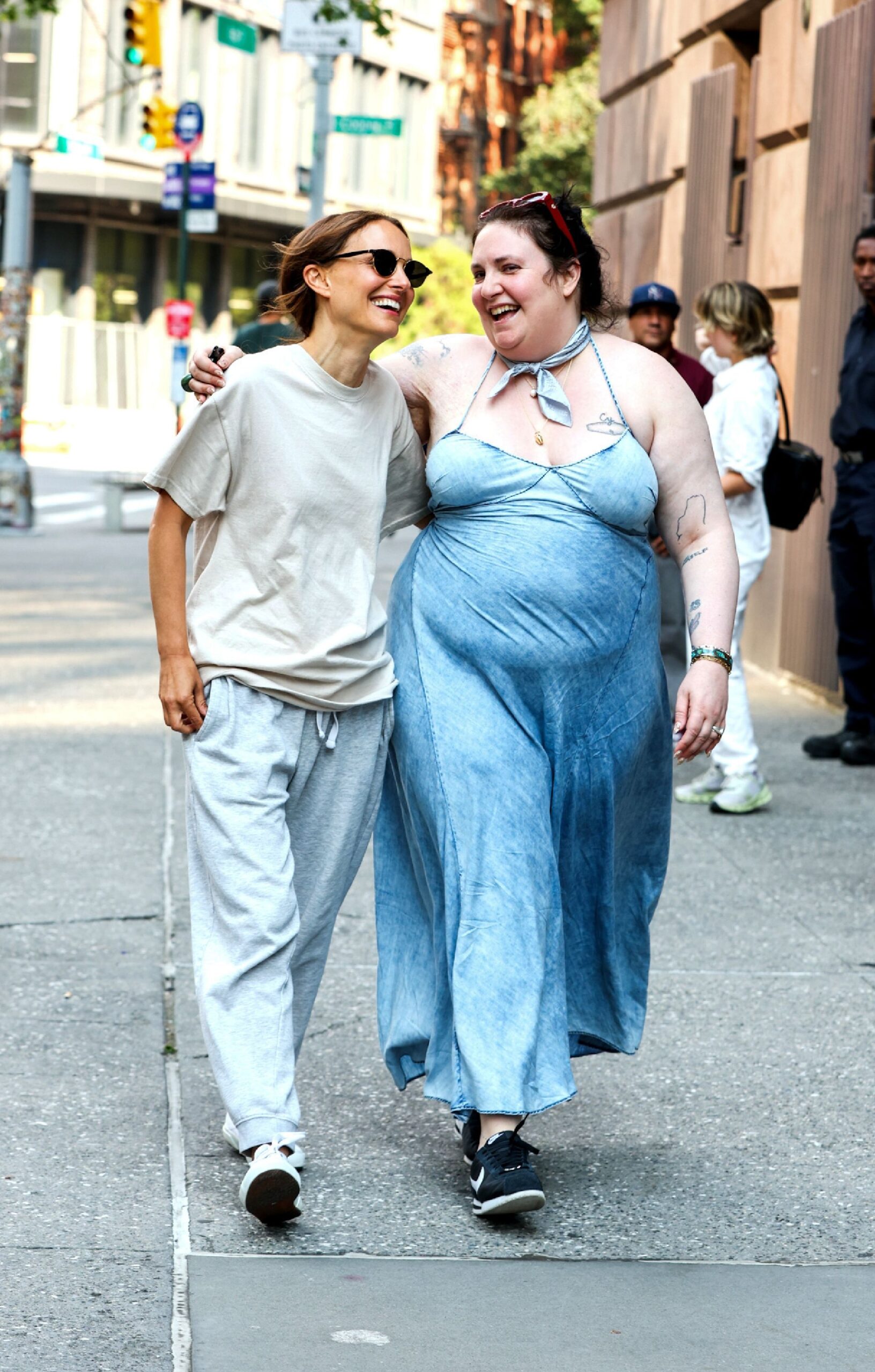 Lena Dunham and Natalie Portman Are Having ‘Good Sex’ in New York