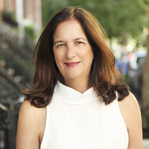 Manhattan luxury real estate agent denies biting 7-year-old girl over a free t-shirt at Hamptons concert